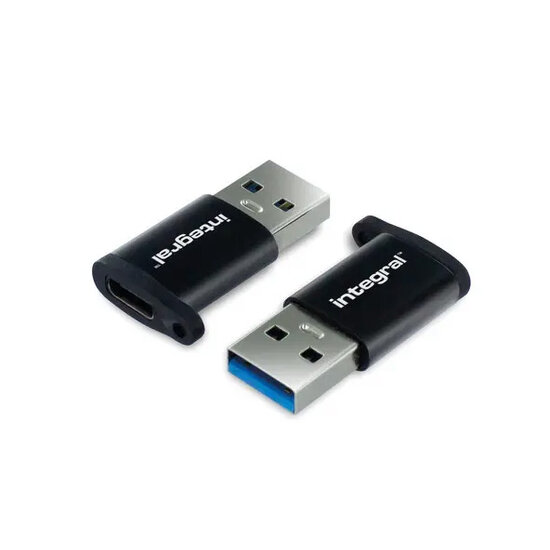 USB-C to USB-A adapters (2x)